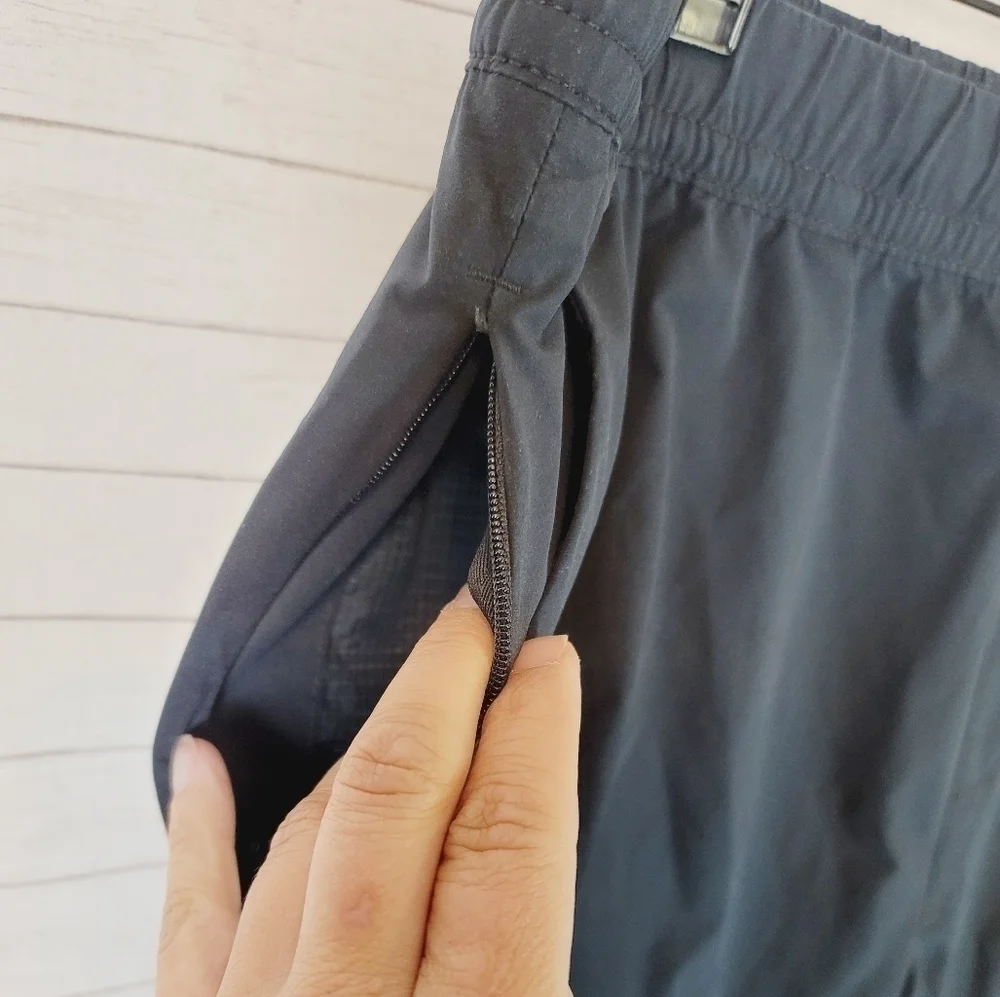 BANANA REPUBLIC NAVY BLUE JOGGERS, SZ MEDIUM